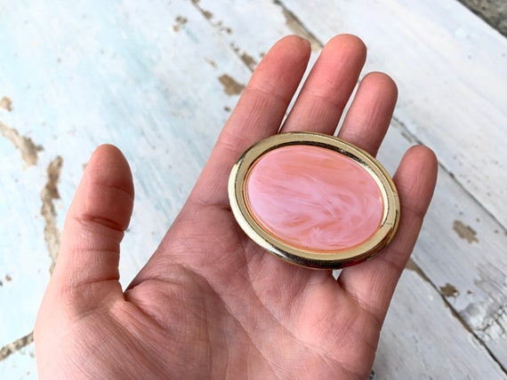 1960s  Oval Pink Plastic Brooch, Framed Brooch - image 4