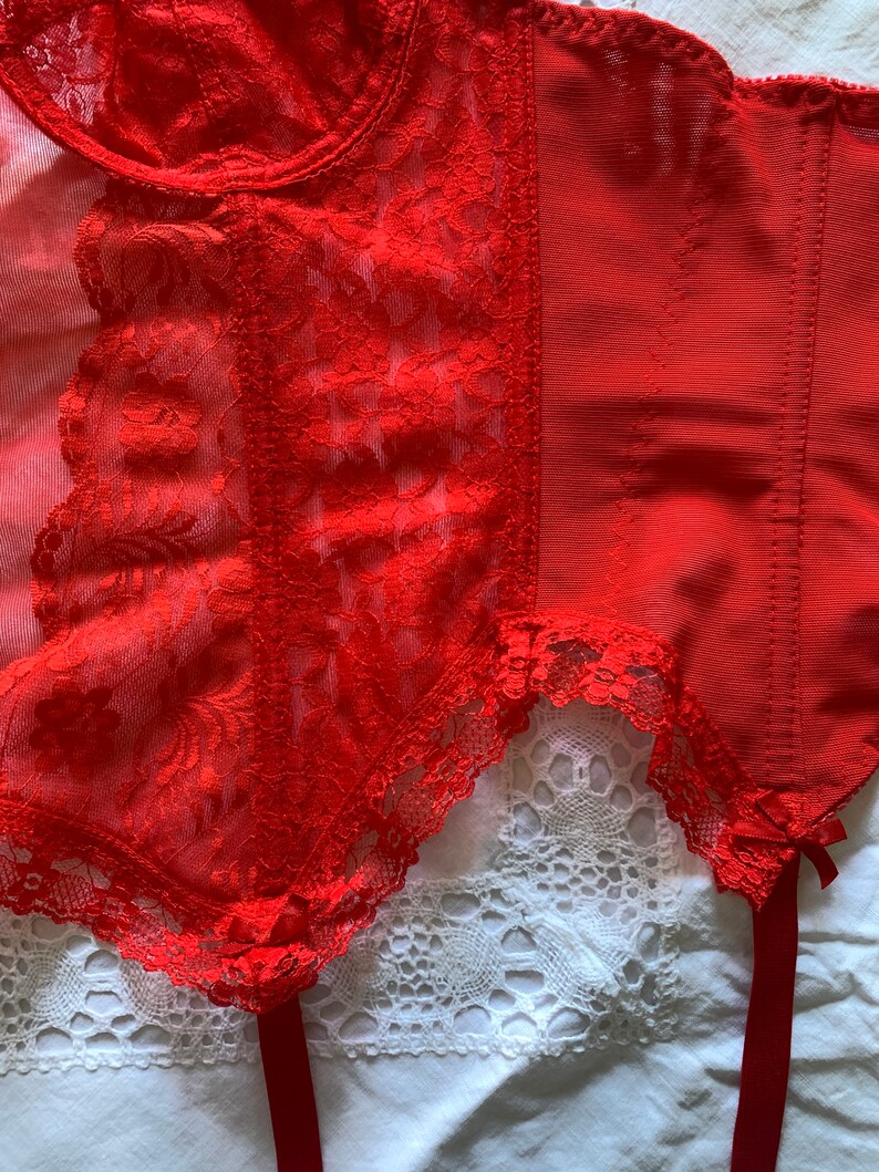 80s Red Lace Basque 75B 34B Vintage Merry Widow | Etsy UK