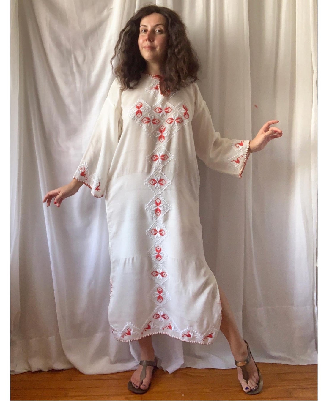 70s Embroidered Cotton Kaftan Dress - Vintage Folk Beach Cover up ...