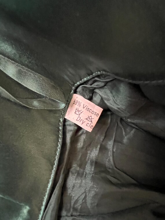 Vintage 80s THIERRY MUGLER Iconic Vapire Dress Gr… - image 8