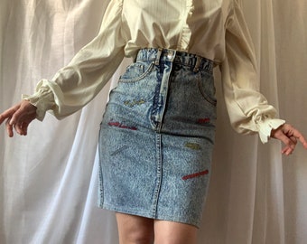 【Anyone more】Emoji Washing Denim Pants Skirt mediumwashdenimjeandistressedm