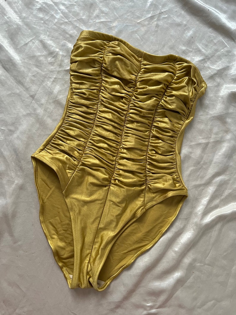 Maillot de bain une pièce bustier doré GOTTEX vintage des années 80 et 90, maillot de bain corset jaune froncé image 2