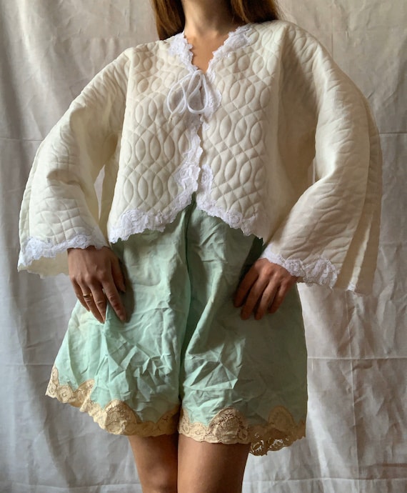 Vintage Bed Jacket, 1950s Quilted Jacket