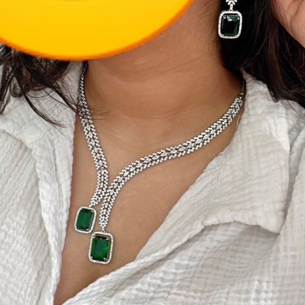 Emerald Diamond Necklace with Earring/Diamond Necklace / Indian Jewelry/ Indian CZ Necklace / Indian American Diamond Emerald  Choker