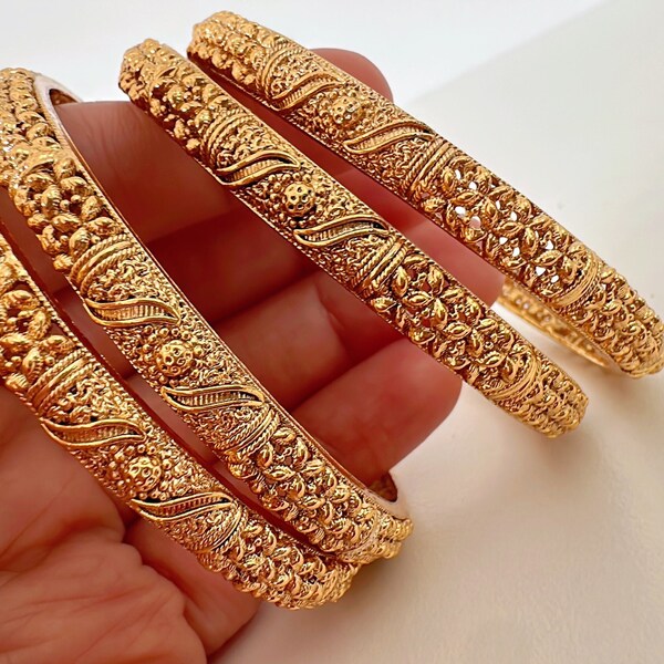 Matte Gold Bangles/Indian Bangles/ Bangles set of 4 /Bangle Pair/Matte Gold bangles/Antique gold kada/Temple jewelry /South Indian Jewelry