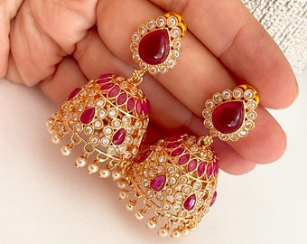 Ruby Antique Jhumka/Boucles d'oreilles Temple Jewelry/Boucles d'oreilles Ruby CZ Jhumka/Boucles d'oreilles traditionnelles/Mariage indien/Kundan Jhumka