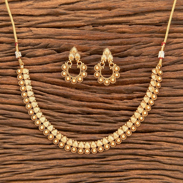 Petite Gold Necklace/ Indian Wedding Necklace set / Necklace for Bridesmaids and Gifts/ Indian Necklace/Temple Necklace/ Indian Jewelry/