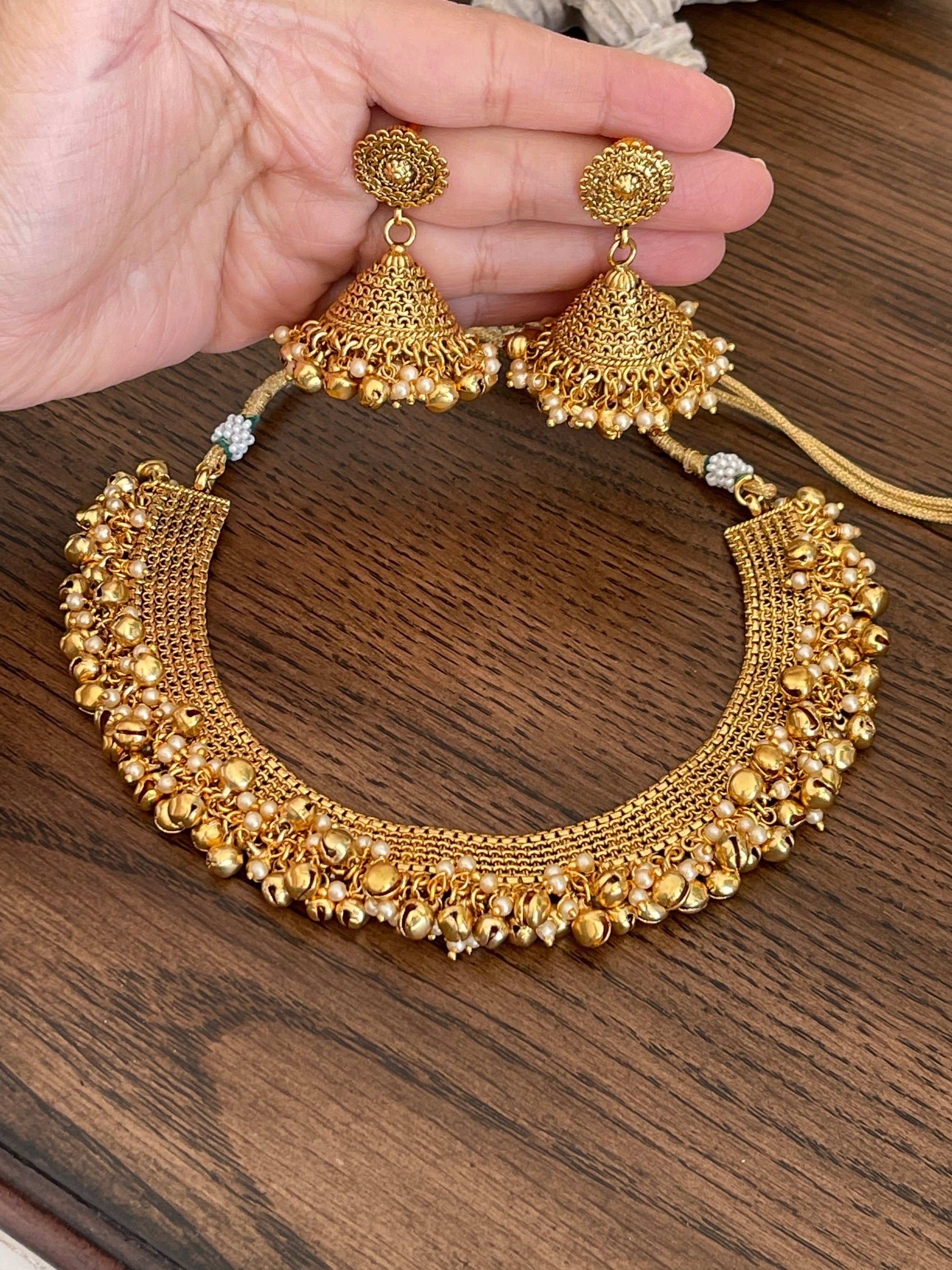 Gold Choker Necklace /indian Gold 