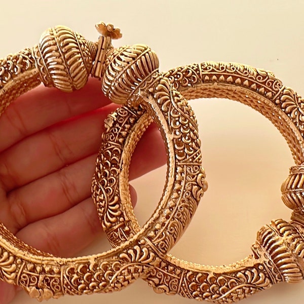 Openable Gold Bangles/Indian Bangles/Antique gold Kada/temple jewelry/Amrapali bangles/ bangles/south indian jewelry/Gold Kada bangles/