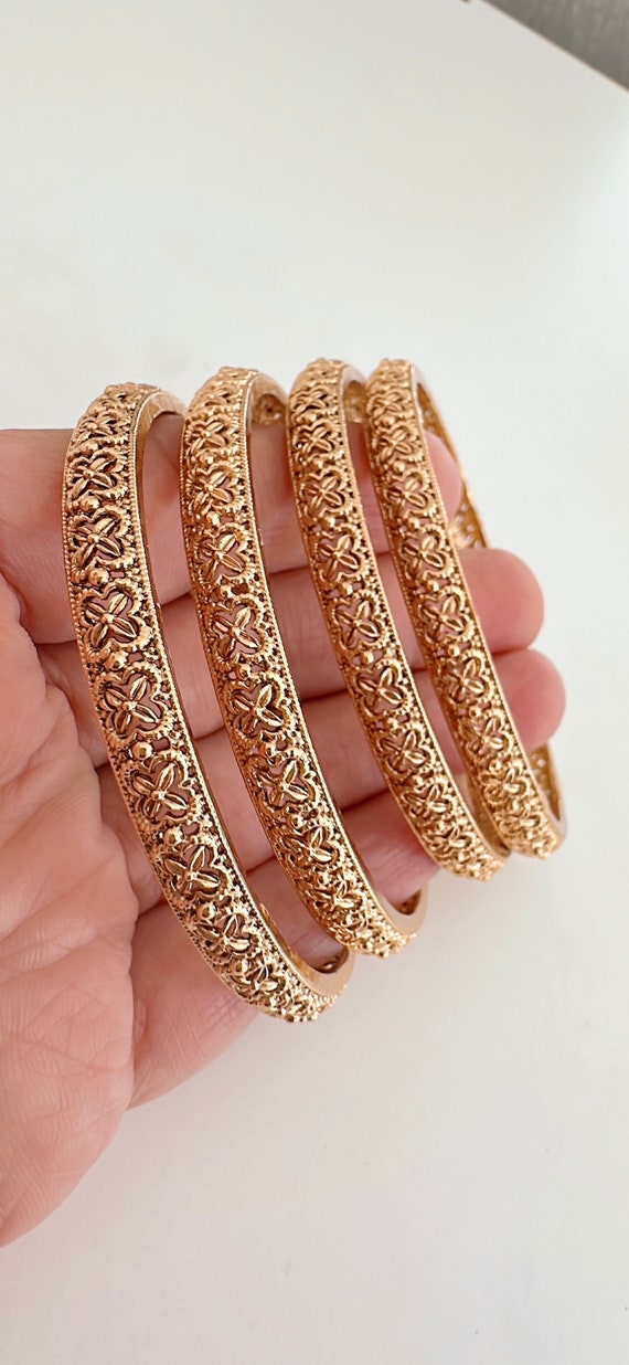 Matte bangles sale