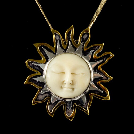 sun shaped necklace
