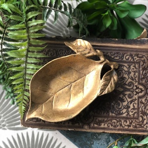 Brass leaf bowl