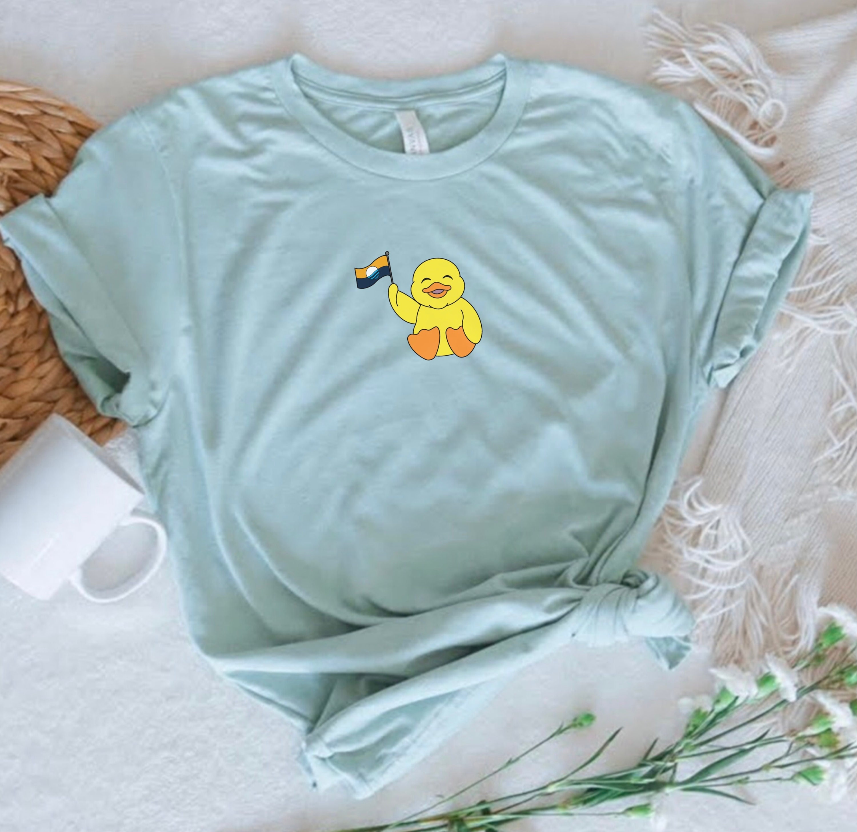 Milwaukee Flag Duck Shirt, Milwaukee Pride Flag Shirt, Funny Milwaukee Shirt, Milwaukee T-Shirt, Milwaukee Gift, Cute Milwaukee Gift