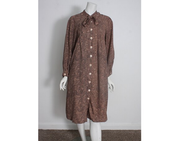 Vintage Housecoat 1950s 1960s Brown Paisley Housec