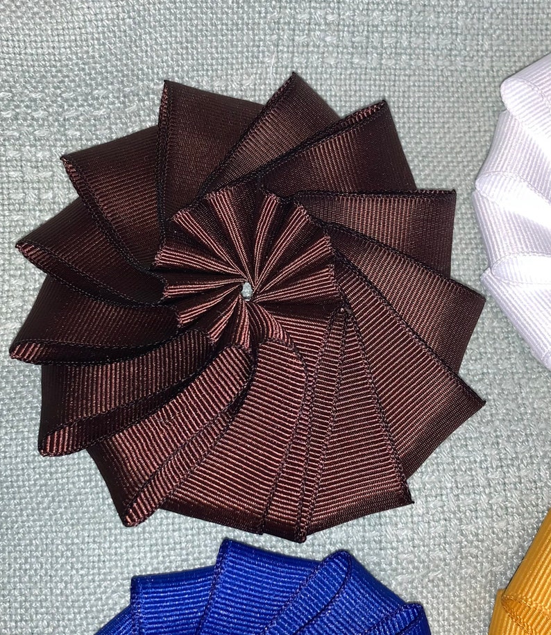 And your button! hat decoration Cockade Choose your color