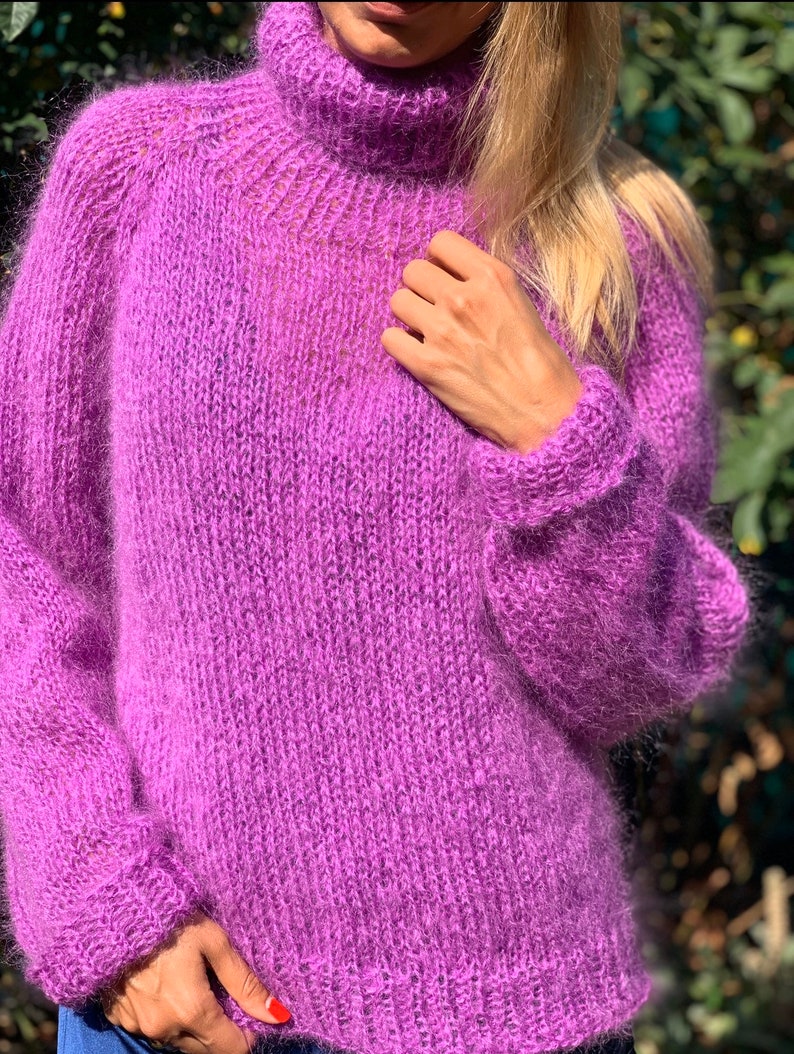 MOYAL SWEATER