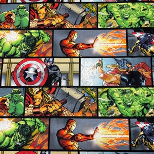 Marvel Avengers Assemble Toppa fumetto orizzontale Camelot Fabrics Stile CP53371