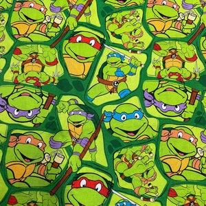Tessuto di cotone Teenage Mutant Ninja Turtles Heroes in A Half Shell Toss 2014 Viacom International Springs Creative Products Style CP 46332