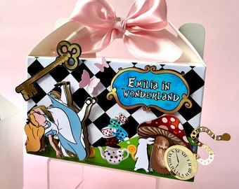 Alice in Wonderland Favor Boxes / Alice in Wonderland Birthday Favors /Onederland Favor Boxes