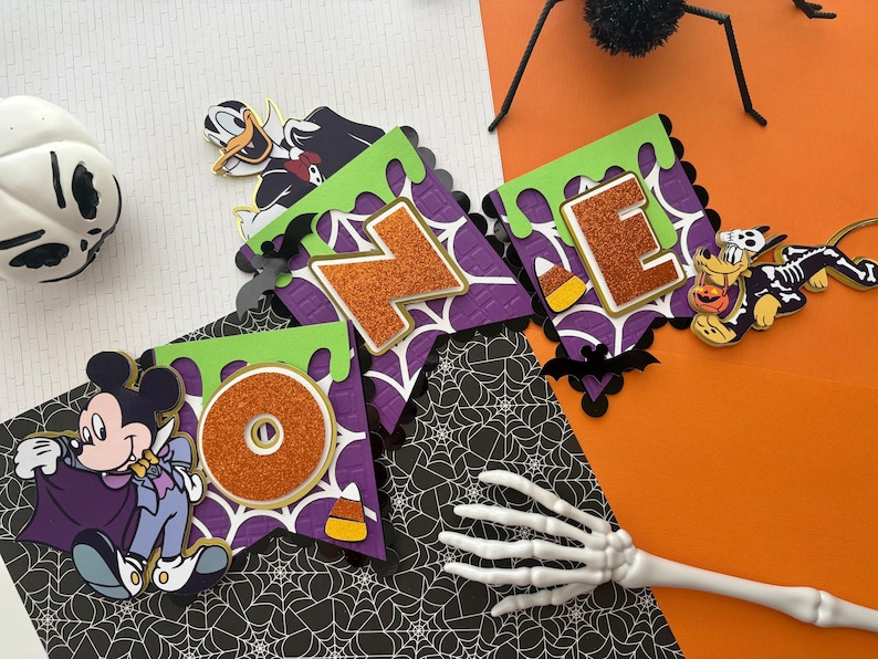 Mickey Mouse Halloween Banner / Mickey Halloween Birthday decor / Mickey Halloween Birthday Party/ Mickey Mouse High Chair Banner bild 1