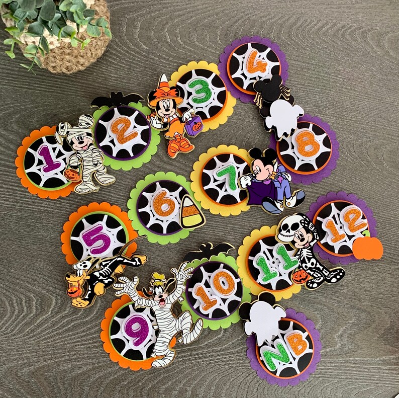 Mickey Mouse Halloween Banner / Mickey Halloween Birthday decor / Mickey Halloween Birthday Party/ Mickey Mouse High Chair Banner bild 7