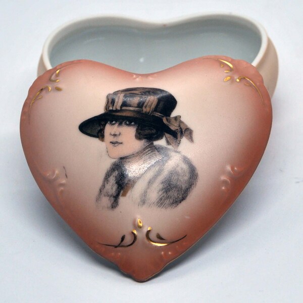 Heart Shaped Trinket Box+Japan + Ladies Face Design _