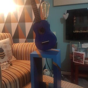 Ukelele Lampe einzigartige blaue Tischleuchte mit | Etsy