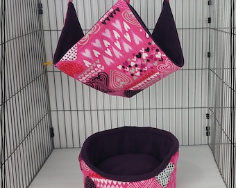 Super cute pre-made 2 piece Hearts on pink small animal bedding set! Great for ferrets, rats and other small pets!