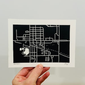 Kaart van Beauséjour | Linosnede | Prenten en gravures | Plattegrond | Wegenkaart | Kleine stad-print | 5 x 7 inch