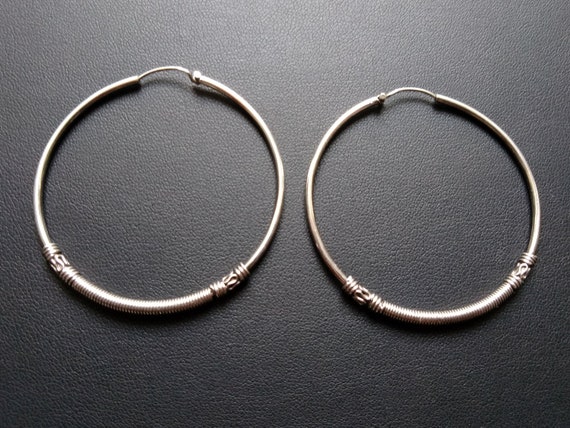 Pendientes de aro étnico tribal plata 925- Joyería étnica- Platero- Joyería artesanal- Joyería Boho- Unisex- Moda Lenta-Nueva Colección