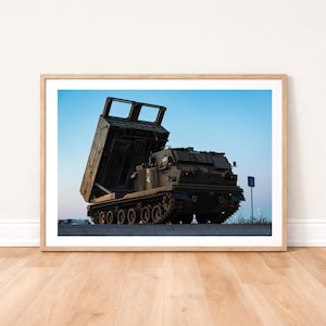GMLRS Rocket System Photo Print: Britische Armee Fahrzeug Fotografie Wandkunst