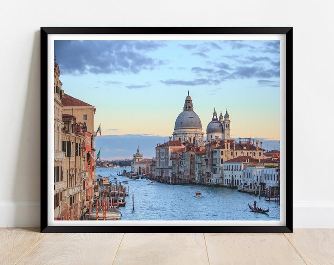 Venice Veneto region of Italy at sunset | Limited edition print | photography | fine art | wall art | exclusive print | poster | Photo | ITA
