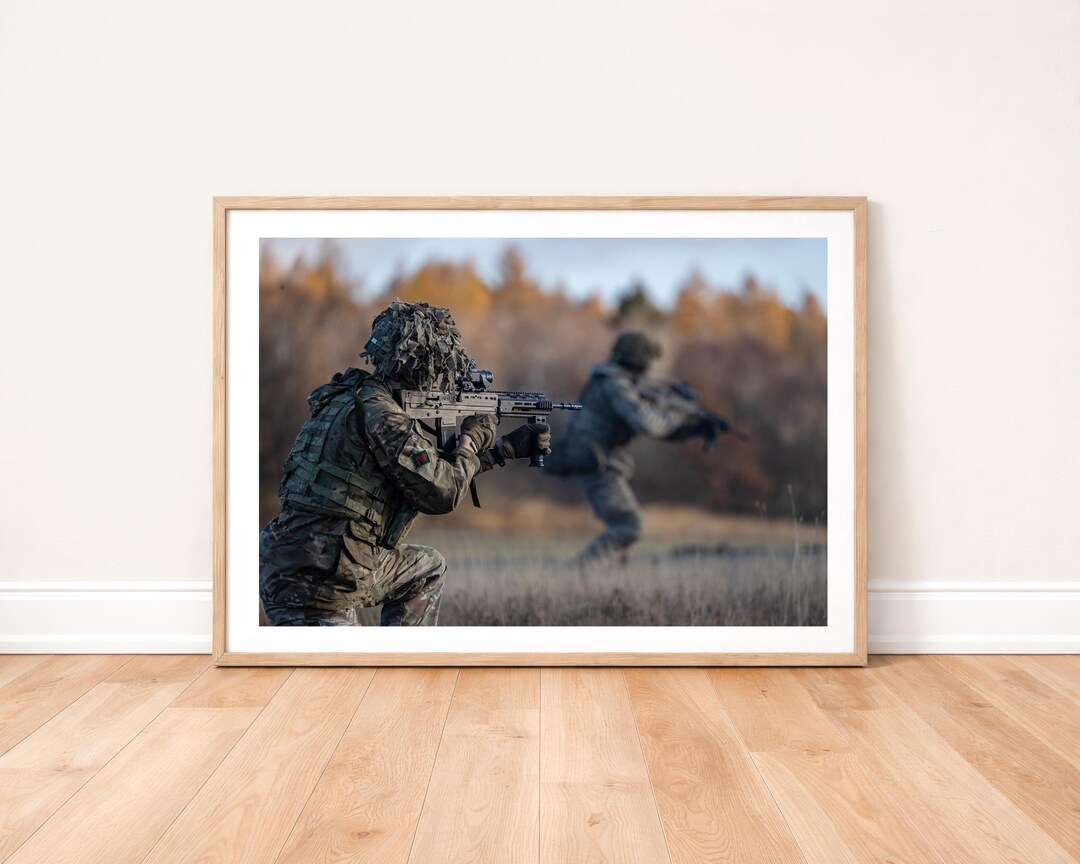 British Army Soldier Aiming His SA80 Rifle Photo Print: Military ...