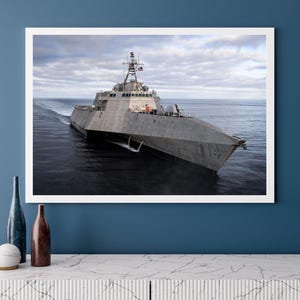 USS Manchester (LCS-14) Independence Class Littoral Combat Ship | Photo Print | Military | US Navy | Wall Art | Decor | Photograph | Warship