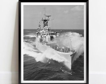British Navy Whitby-Class Frigate HMS EASTBOURNE F73 6X4 10X15 Photograph 