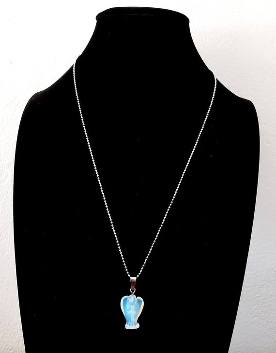 Pendentif ange pierre naturelle, bijou ange, pierre opalite, lithothérapie, pendentif pierre naturelle, bijou de protection, porte bonheur