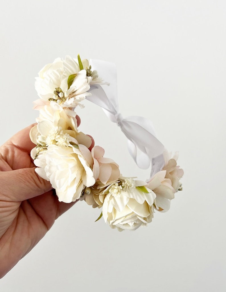 Fleur pour chien crème et blanc cassé Couronne de fleurs pour chien image 2