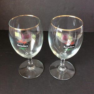 Set of 2 Vintage Heineken Lady Stemmed Beer Glasses VintageFindsFound bild 4