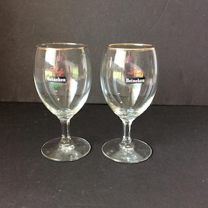 Set of 2 Vintage Heineken Lady Stemmed Beer Glasses VintageFindsFound bild 2