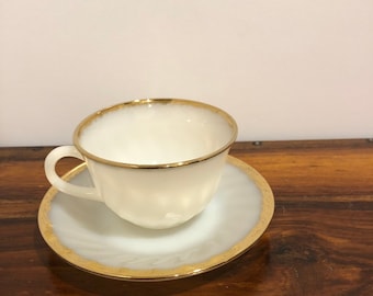 Anchor Hocking Fire King Swirl Golden Anniversary Anchorwhite 22K Gold Cup and Saucer Set of 4 Oven Ware VintageFindsFound