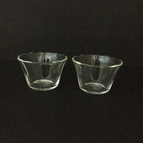 Set of 2 Fire King Clear 5 Ounce Custard Cups with Scalloped Edge 422 Made in USA Replacement Discounted Discontinued VintageFindsFound