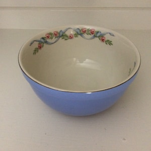 Ustensiles de cuisine de qualité supérieure Hall's Bol à mélanger de 8 5/8 po. en WILDFIRE avec garniture en platine VintageFindsFound