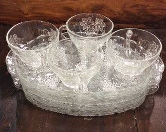 Juego de 4 juegos de aperitivos transparentes vintage Anchor Hocking Vintage VintageFindsFound