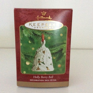 Hallmark Keepsake Ornament "Holly Berry Bell" Dated 2000 Fine Porcelain VintageFindsFound image 7