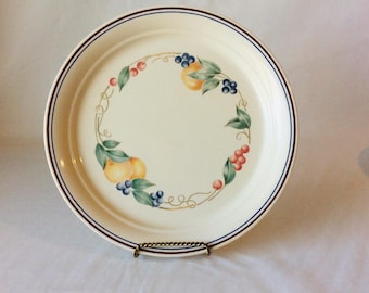 Abundance Corelle by Corning Dinerbord Fruits Blue and Maroon Bands VintageFindsFound