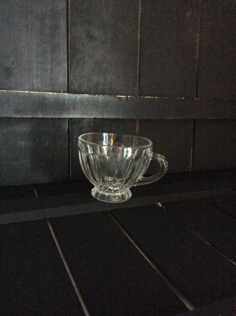 Anchor Hocking Colonial (Punch Set) Punch Cup Made in USA VintageFindsFound Panel Design Vintage image 2