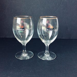 Set of 2 Vintage Heineken Lady Stemmed Beer Glasses VintageFindsFound bild 1