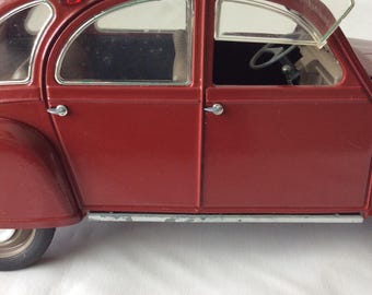 Solido 1966 Citroen 2CV Diecast 1:17 Made in France
