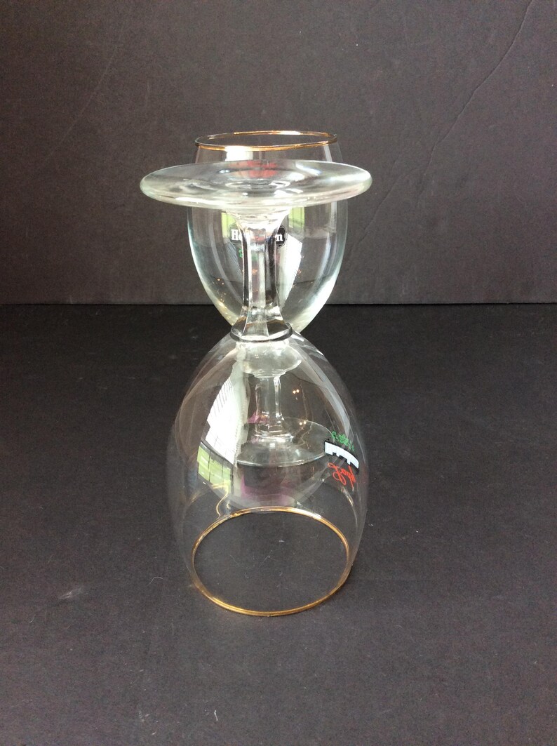Set of 2 Vintage Heineken Lady Stemmed Beer Glasses VintageFindsFound bild 9