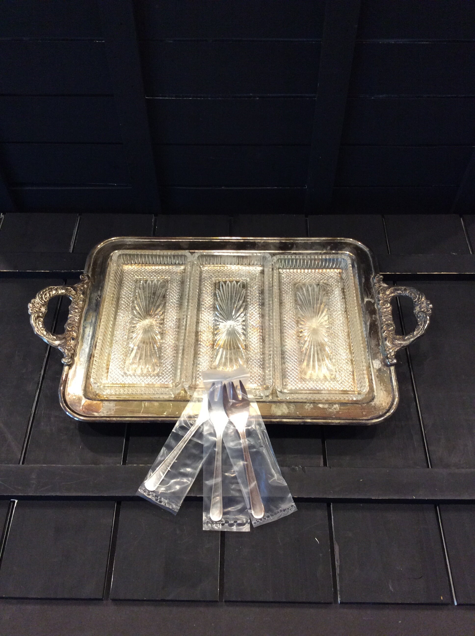 Leonard silver clearance tray